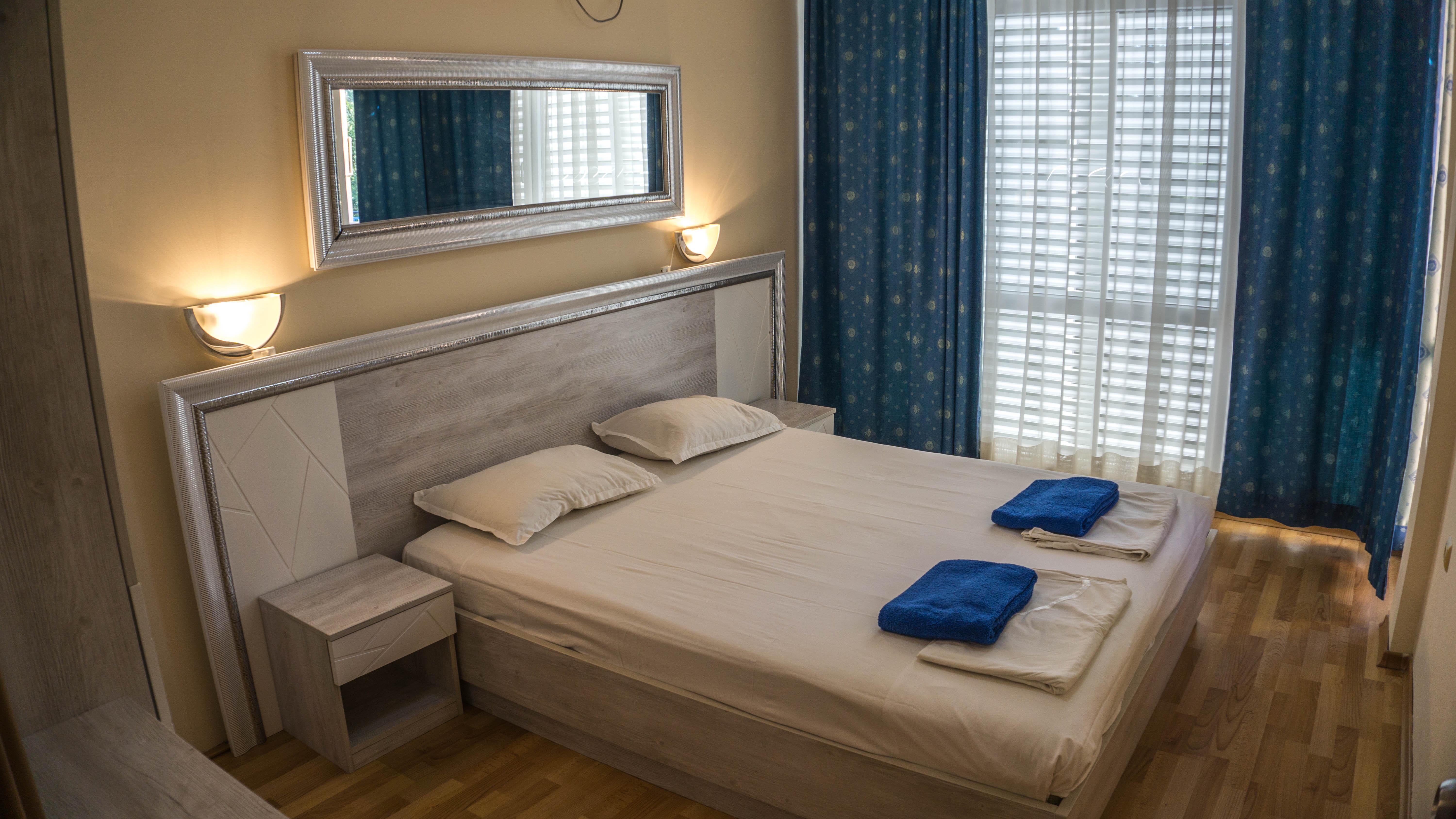 2 Bedrooms, Apartment, Balcony or Terrace