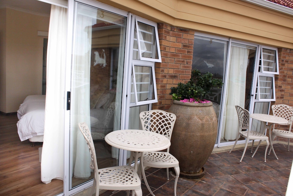 Blougans B&B Gansbaai 20/22