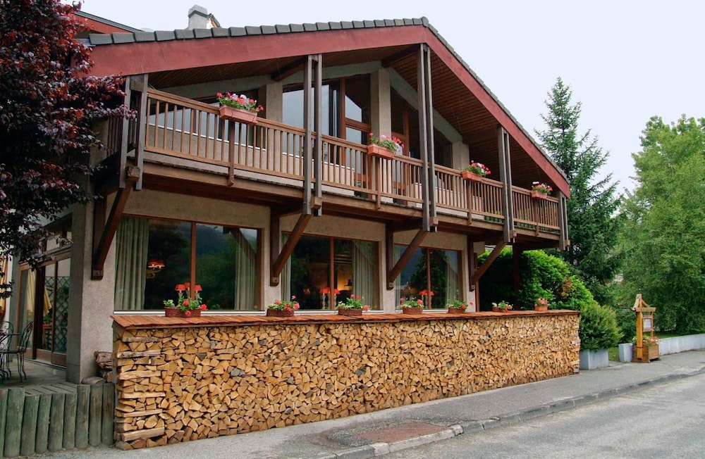 Homtel La Tourmaline 7/60