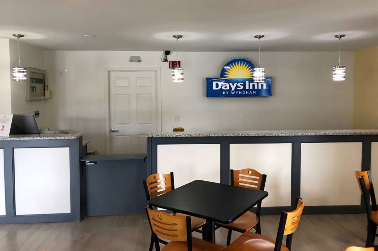 Days Inn by Wyndham Cape Carteret near Emerald Isle 8/13