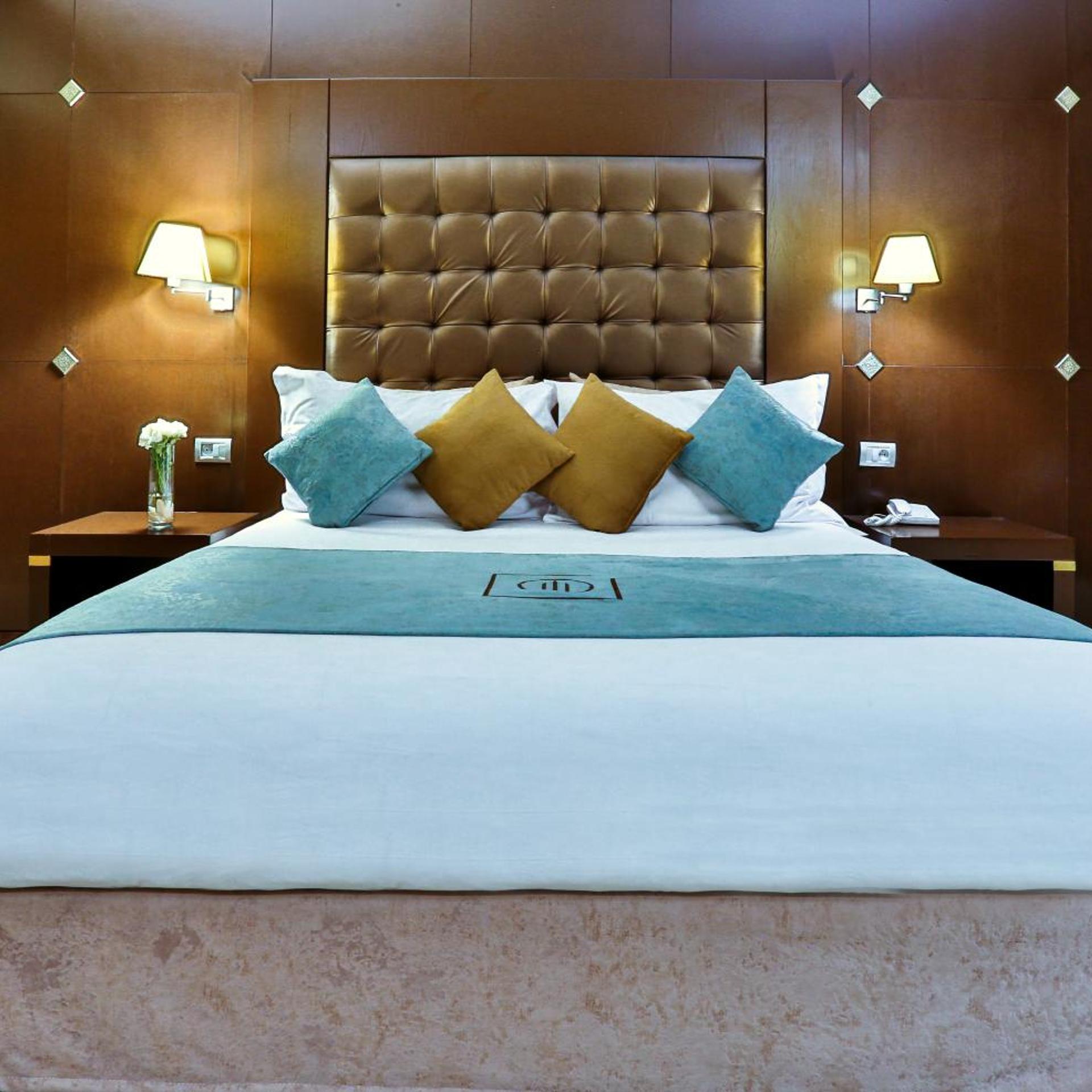 Suite, Sofa