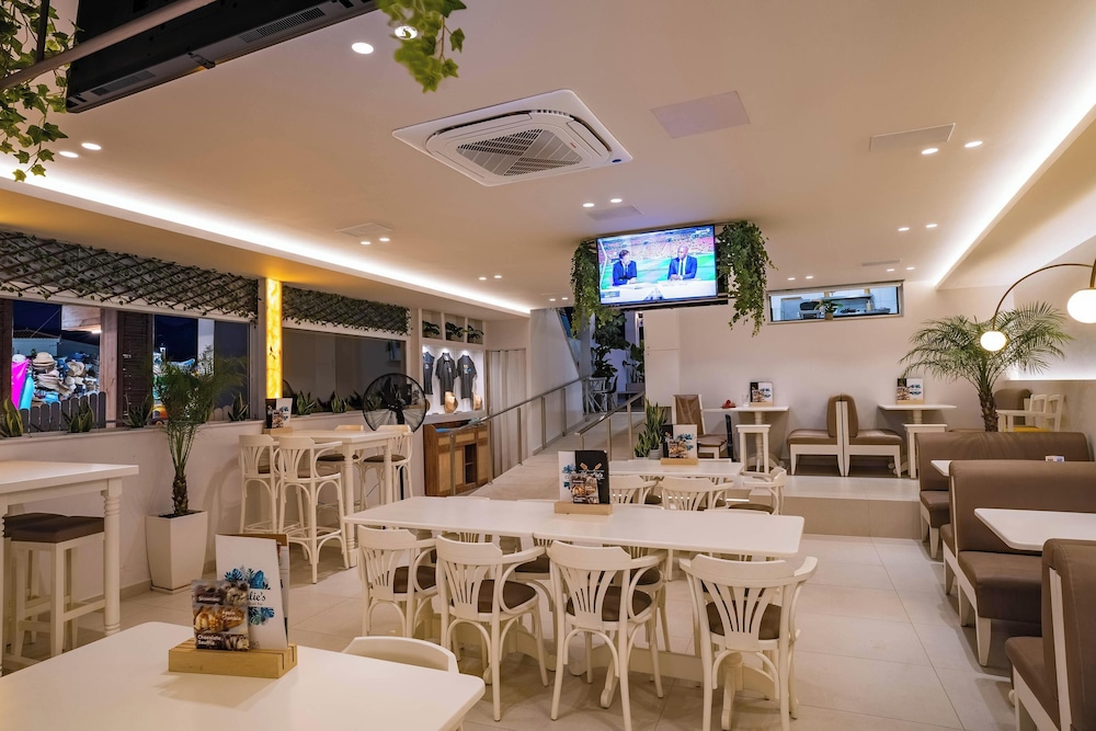 Kastro Beach Apartments 34/50