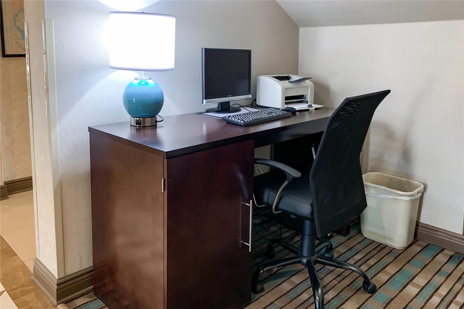 Quality Inn Near Toms River Corporate Park 23/25