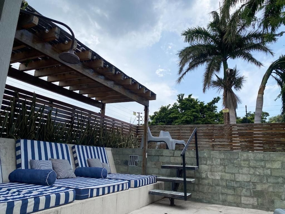 Casa Charlotte Alma Hotels 写真2