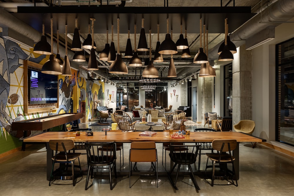Moxy Omaha Downtown 26/37