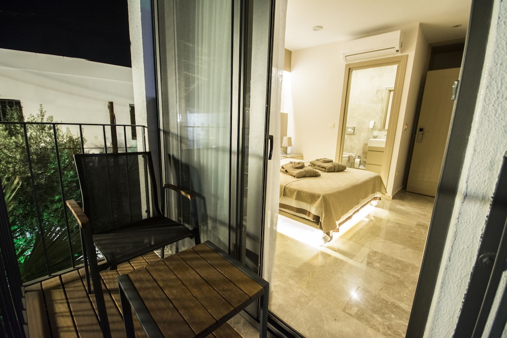 Eng Boutique Hotel 26/36