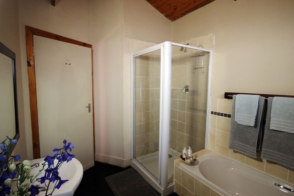 Thulamela Bed And Breakfast 49/50