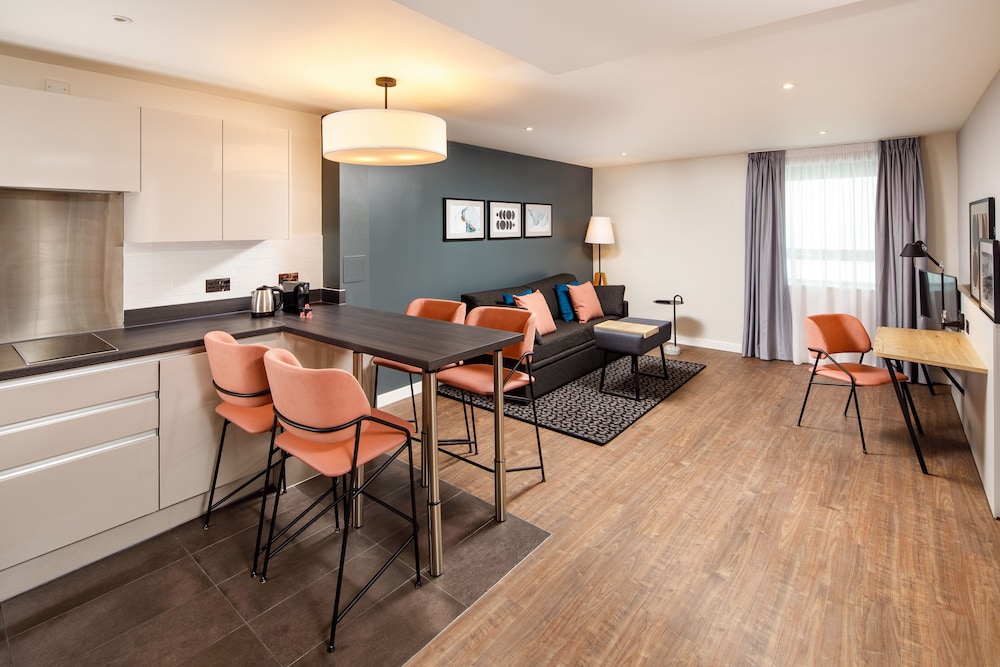 Aparthotel Adagio London Sutton Point 58/59