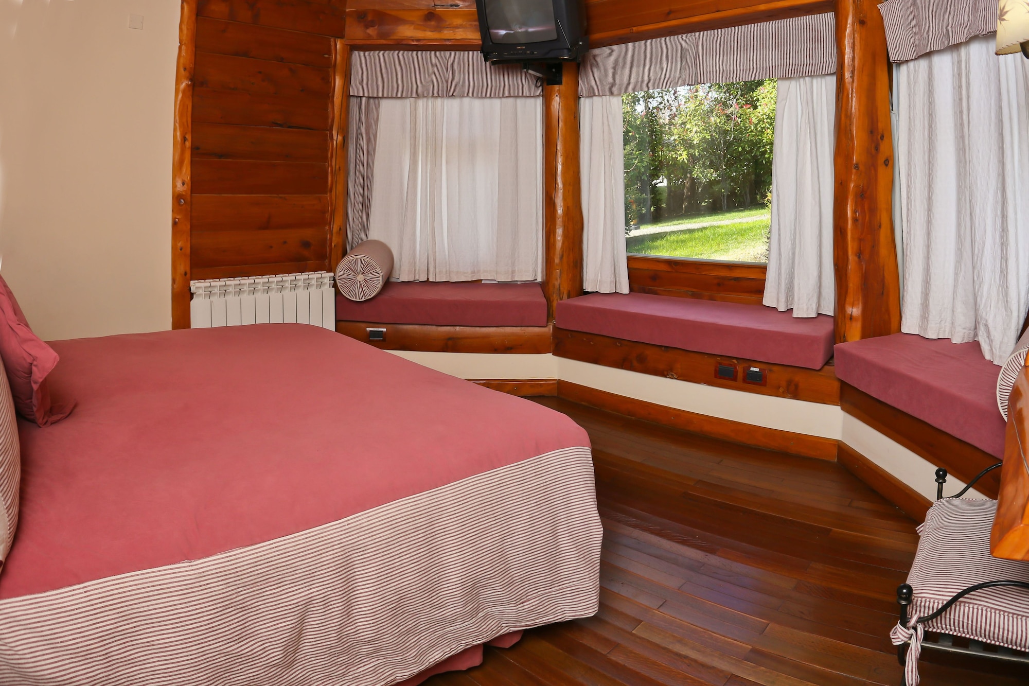 Family Suite, Kitchen