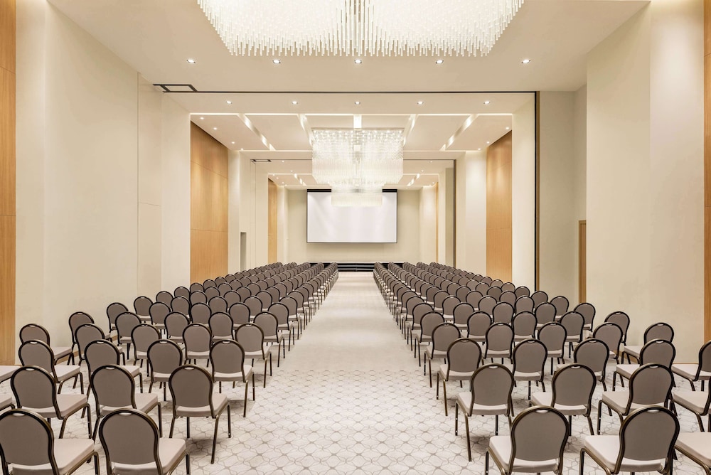 Radisson Hotel & Residence Riyadh Olaya 58/65
