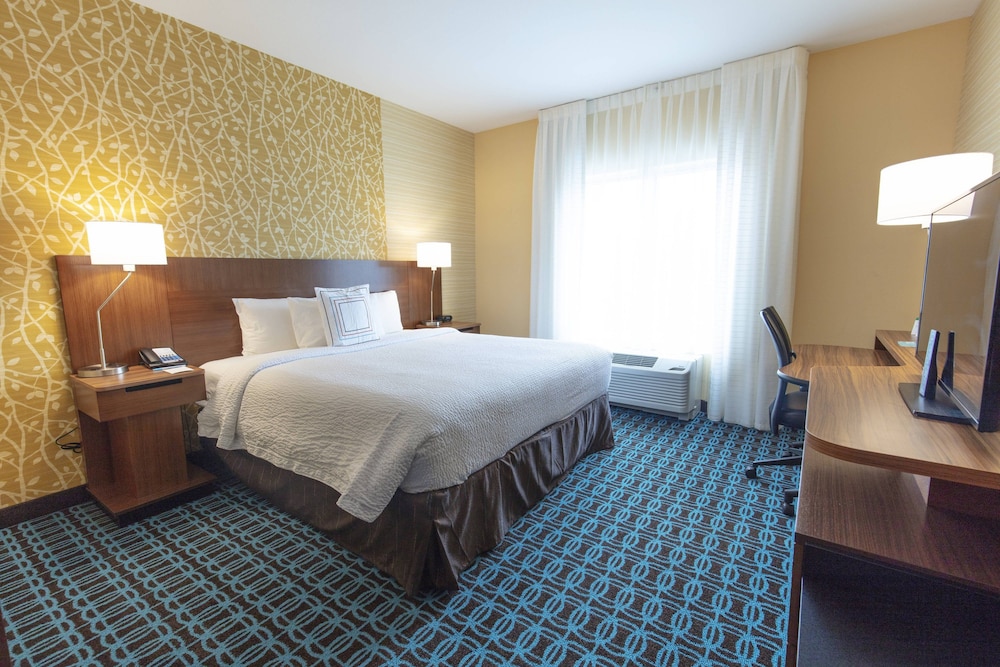 Fairfield Inn And Suites By Marriott Atlanta Woodstock 17/39