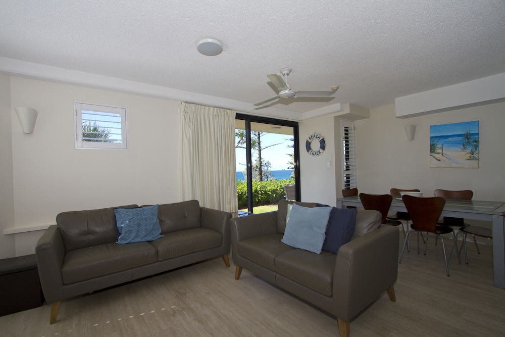 The Beach Retreat Coolum 48/74