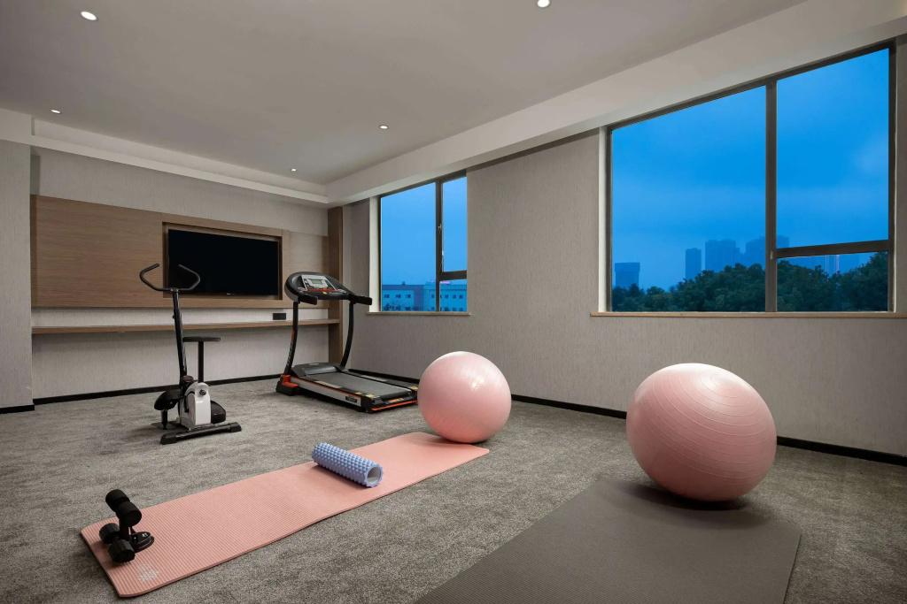 Ramada Encore by Wyndham Wuhan West 24/37