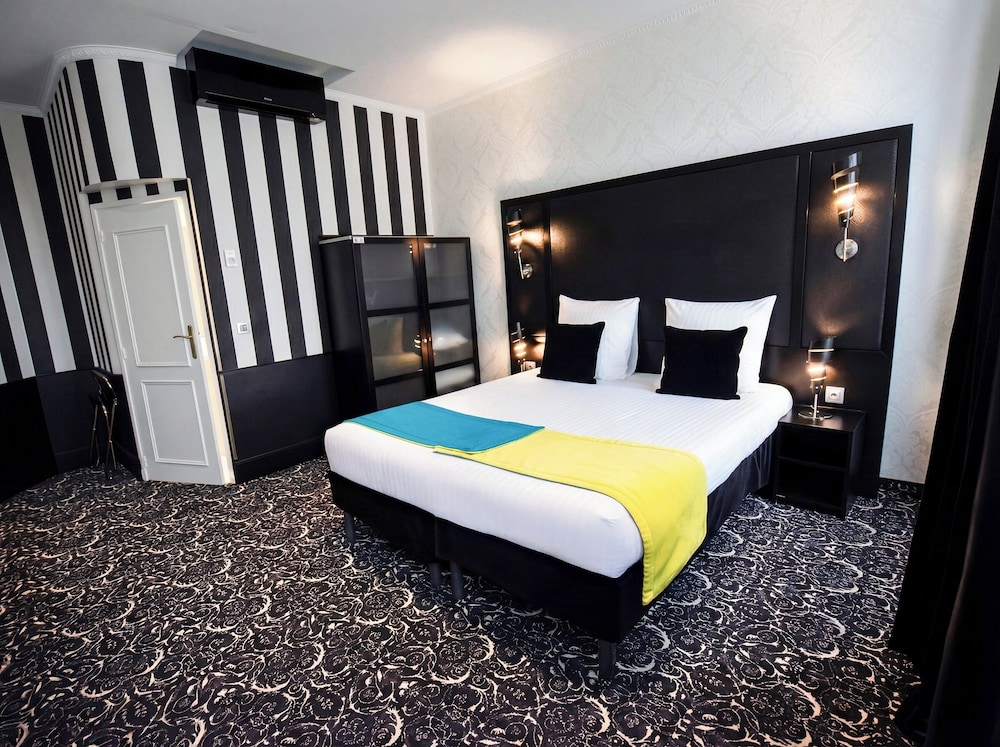 Hotel Peyris Opera 23/71