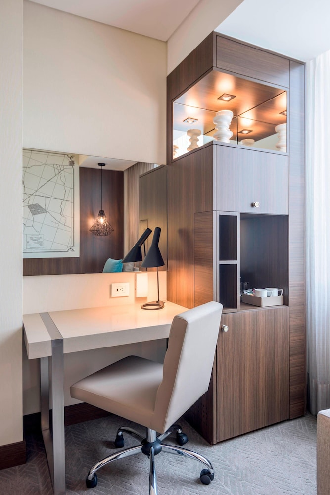 Courtyard By Marriott Bogota Airport 54/65