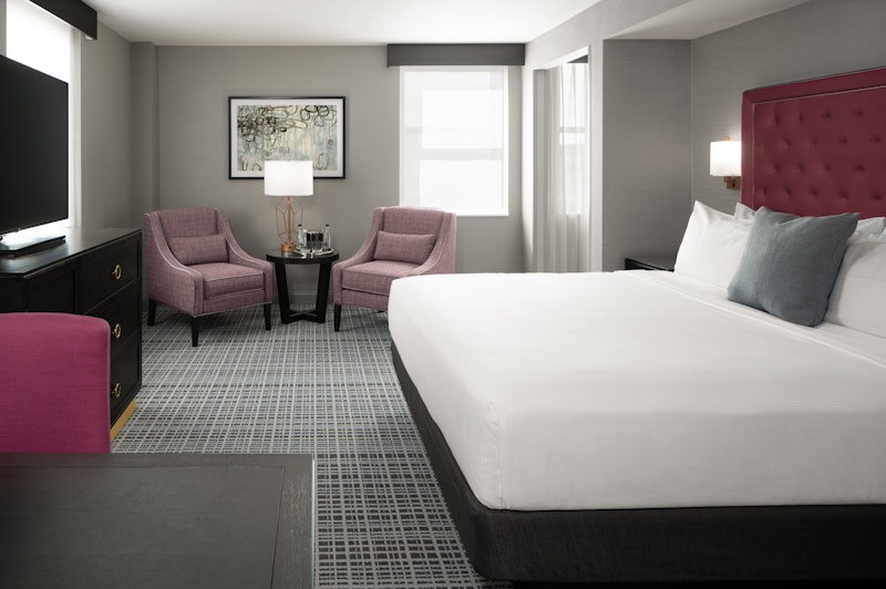 The Axis Moline Hotel Tapestry Collection By Hilton 5/15