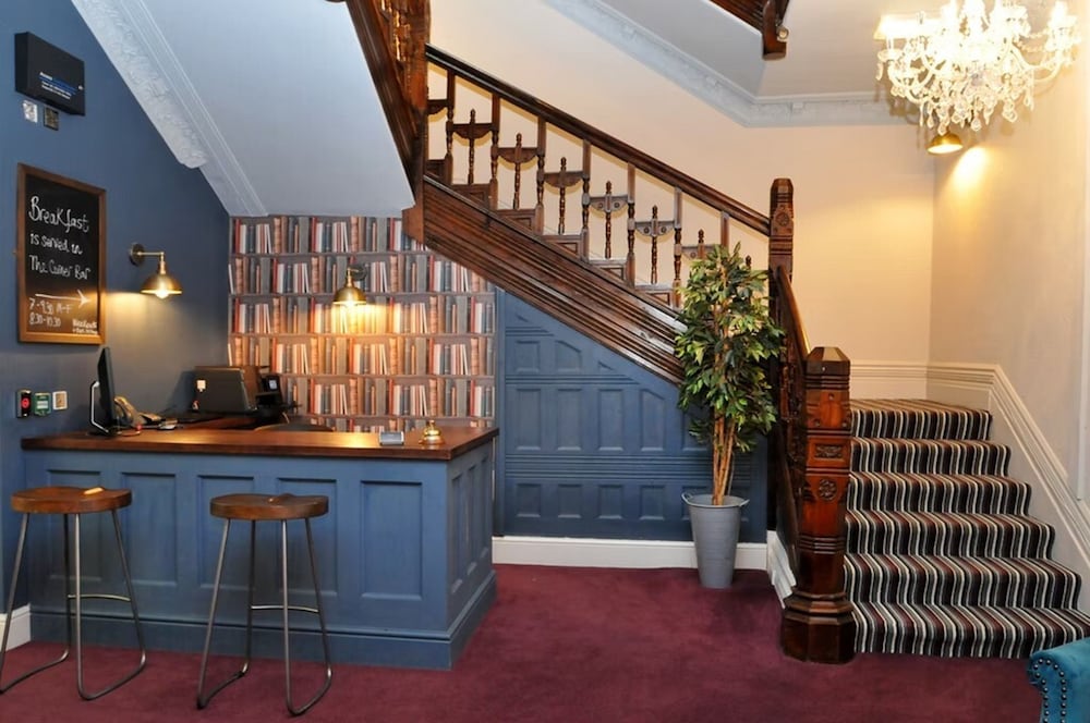 The Royal Hotel Crewe, A BRILLIANT Collection, Powered by OYO 10/47