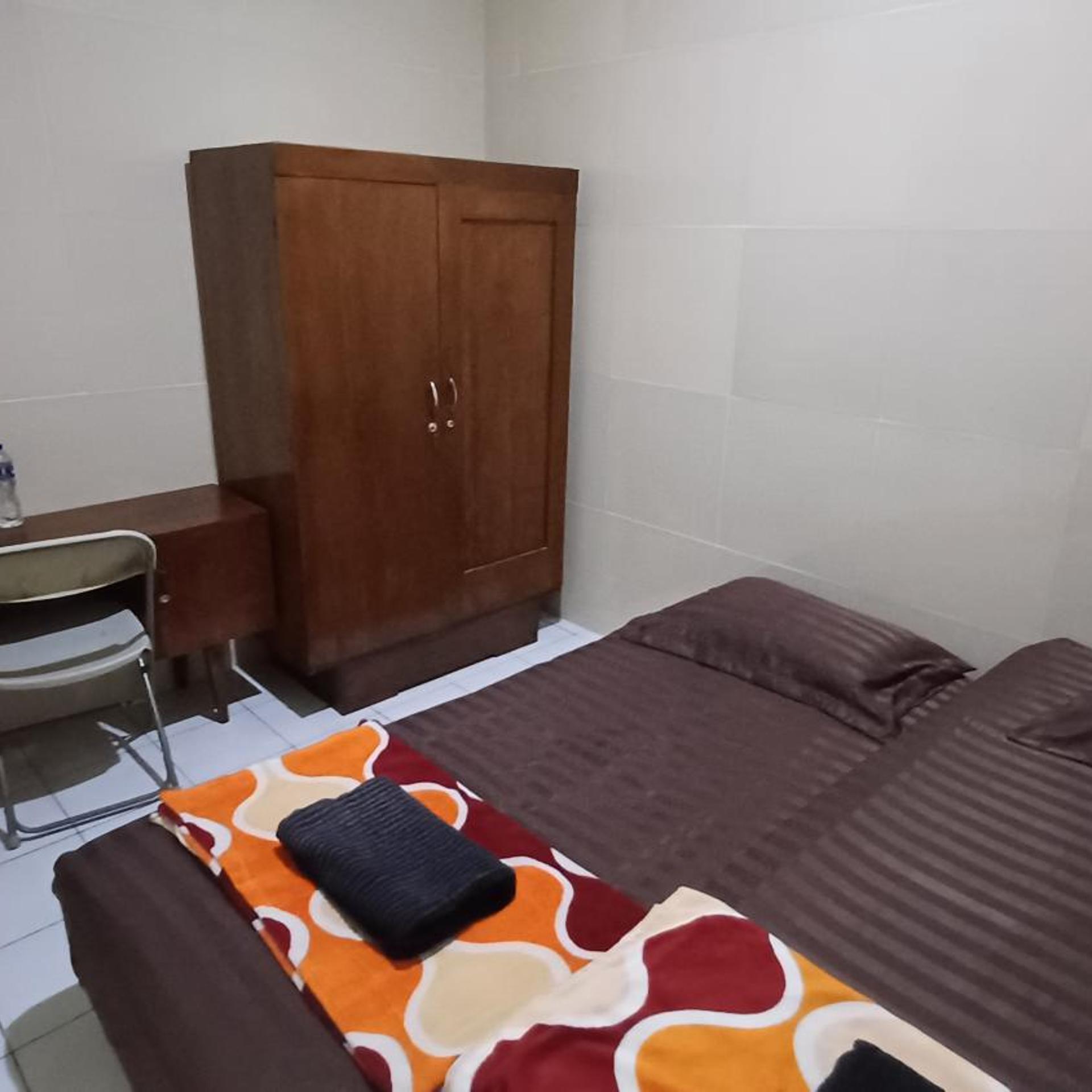SPOT ON 3988 Kost Carmelia Baranangsiang Syariah 38/45