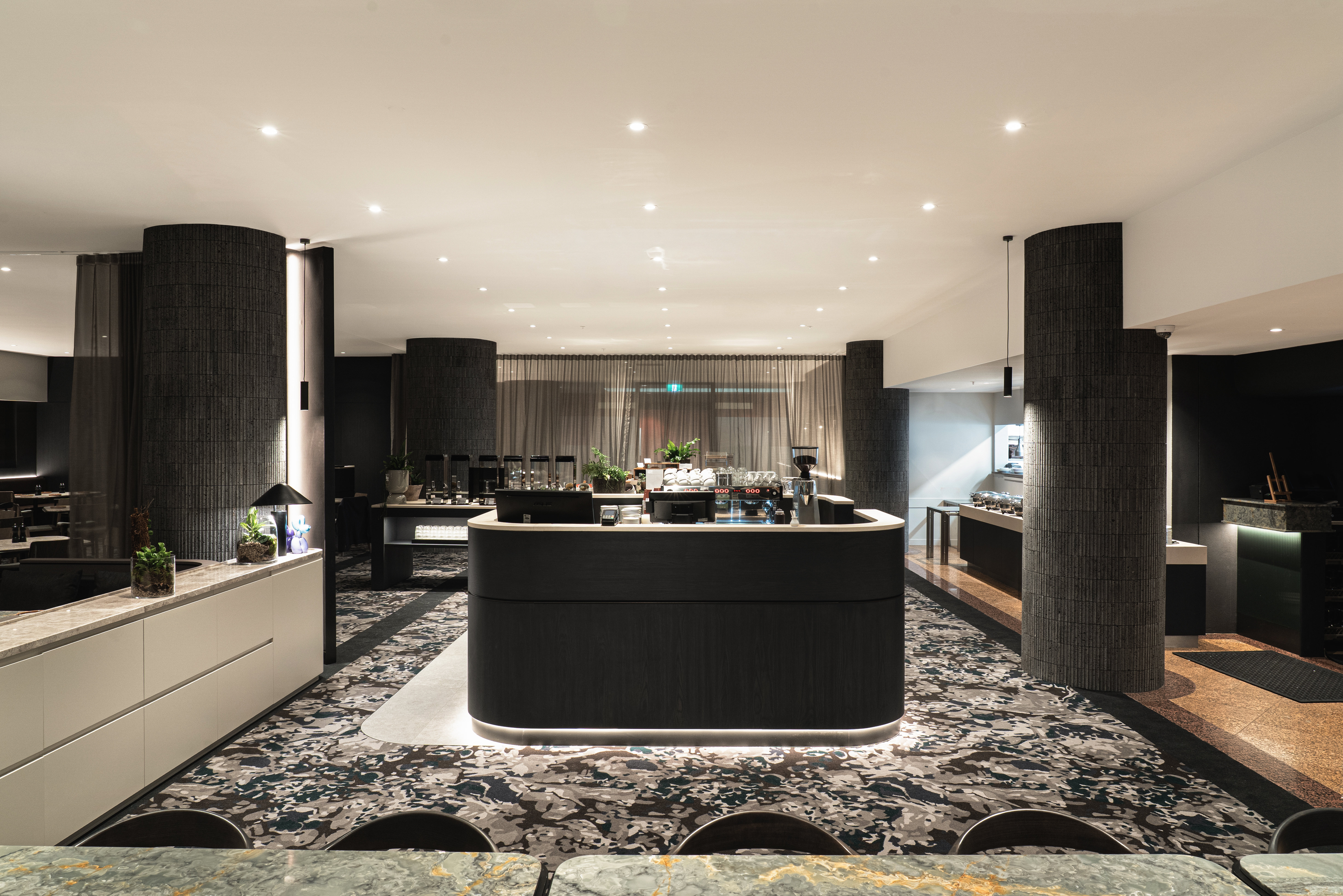 Crowne Plaza Auckland 4/77