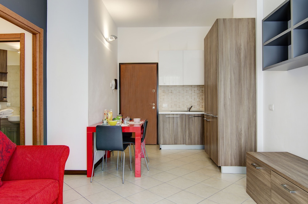 Residenza Cenisio 23/74