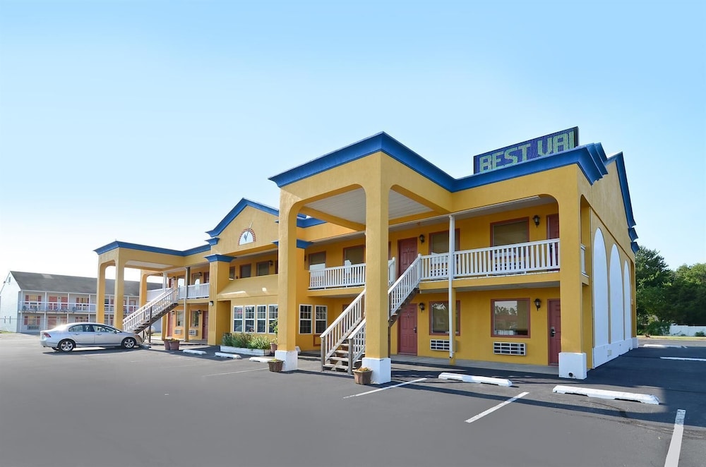 Americas Best Value Inn Princess Anne 5/17