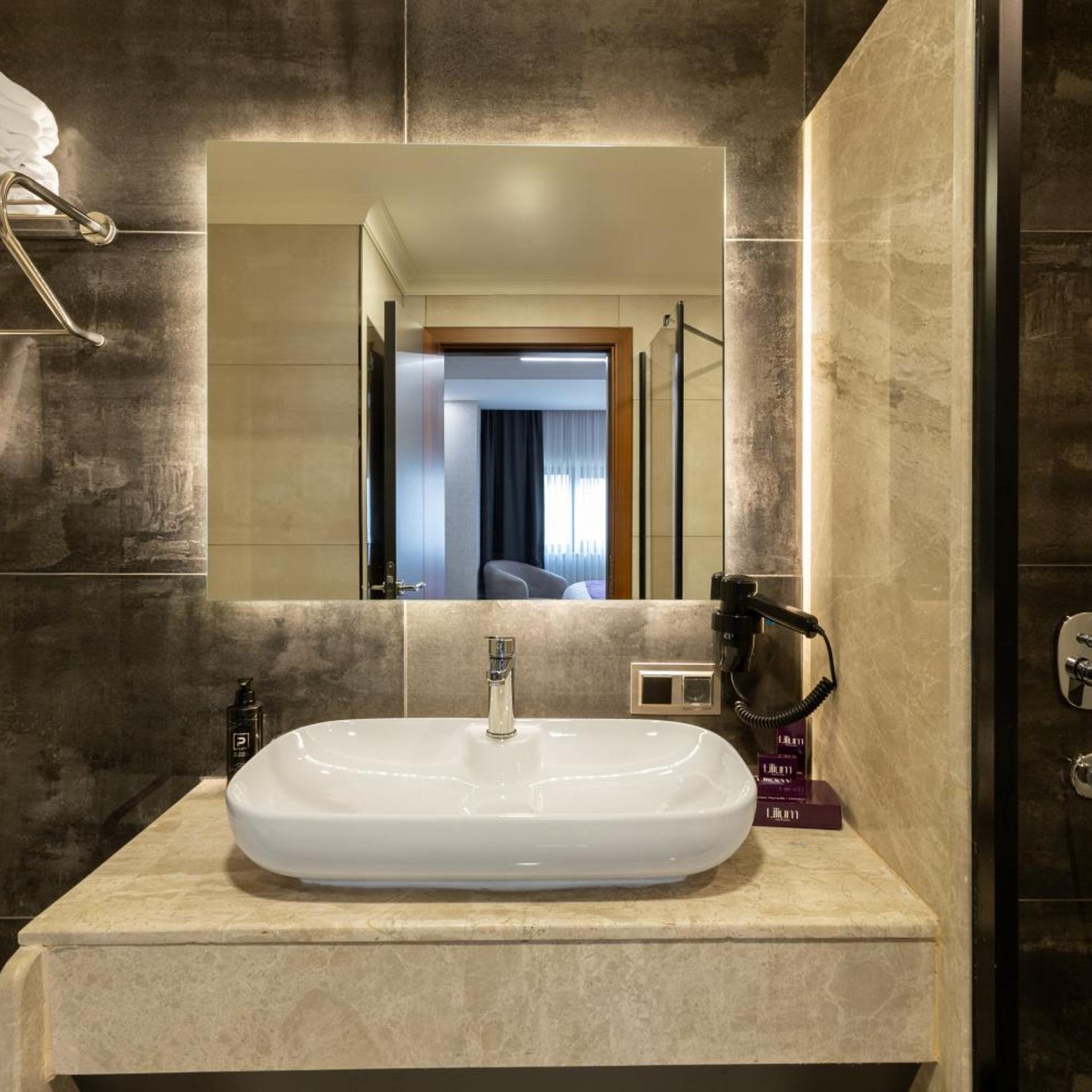Standard, Double or Twin Bed, Lilium Hotel & Suites Bursa 6/7