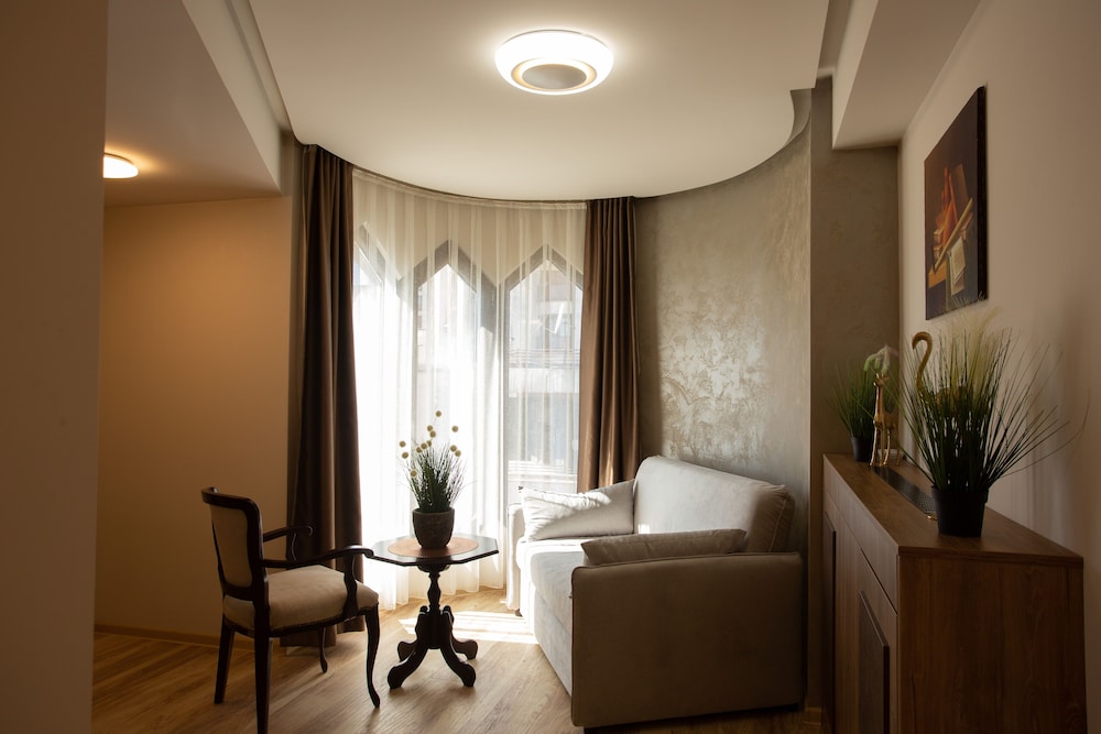 Hotel Vrbak 19/36