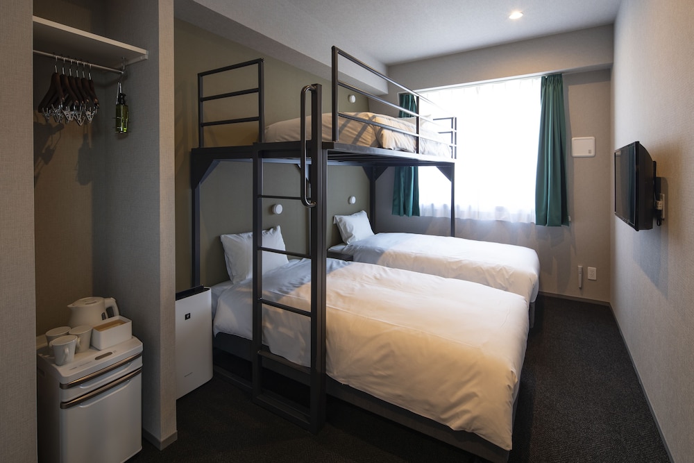 Imano Osaka Shinsaibashi Hostel 21/61