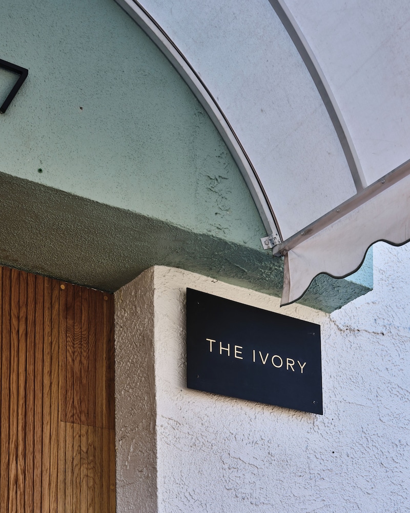 The Ivory 1/27