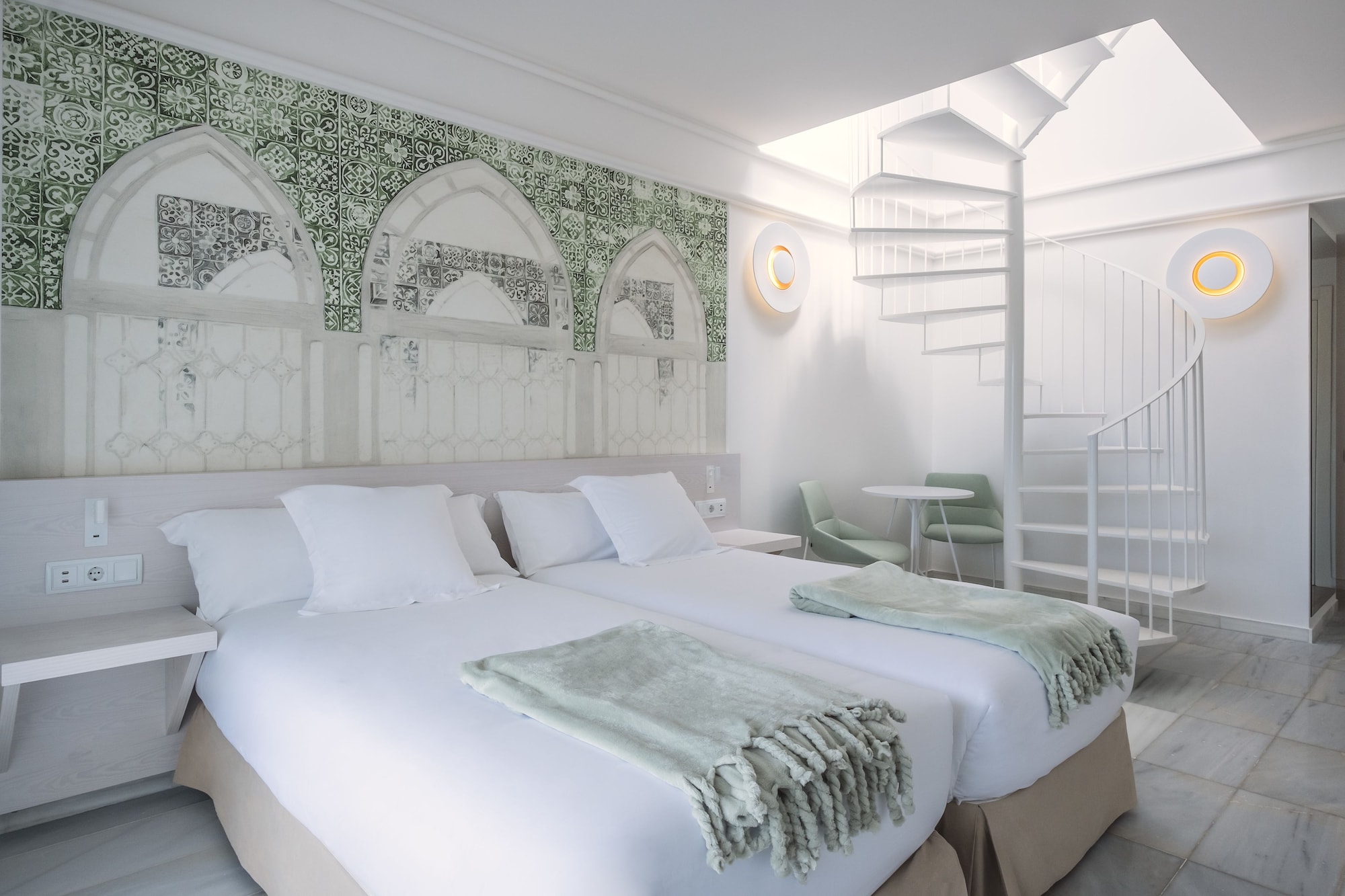 Penthouse, King Bed, Lateral Side Sea View, Hot Tub