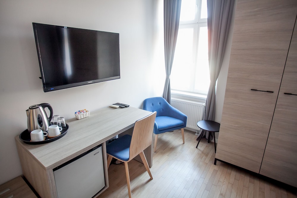 Zagreb City Vibe Apartments & Rooms 37/41