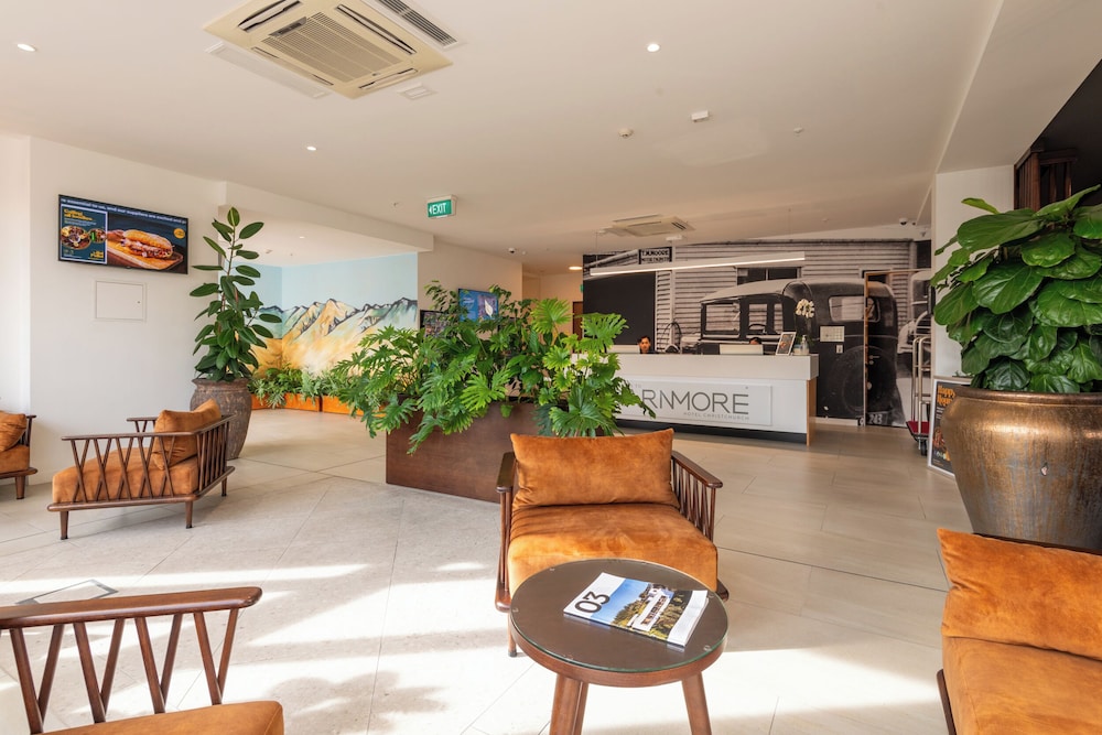 Carnmore Hotel Christchurch 39/50