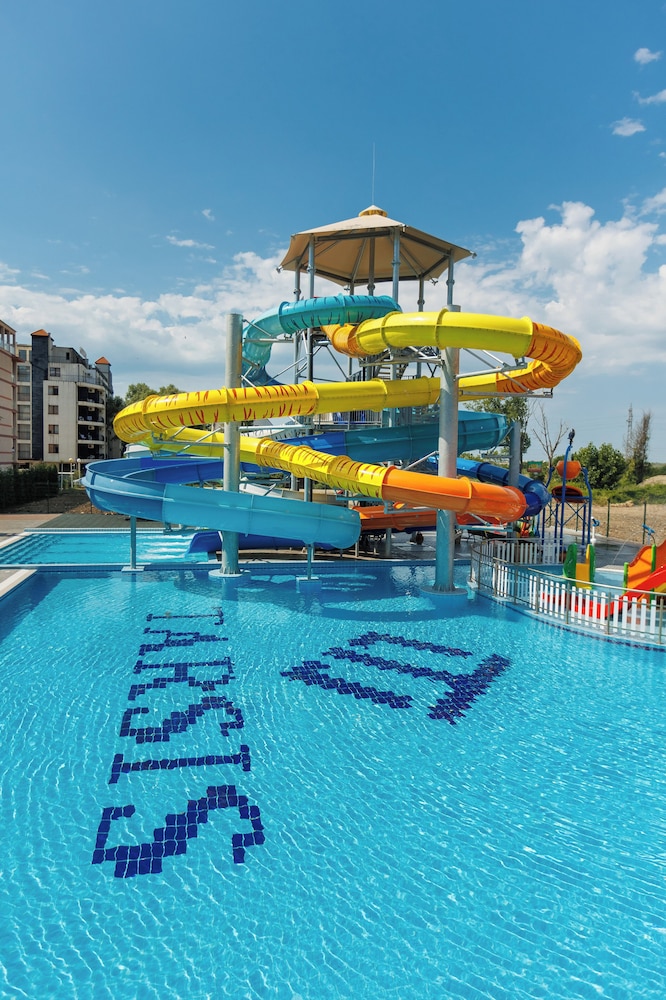 Tarsis Hotel & Aquapark 55/58