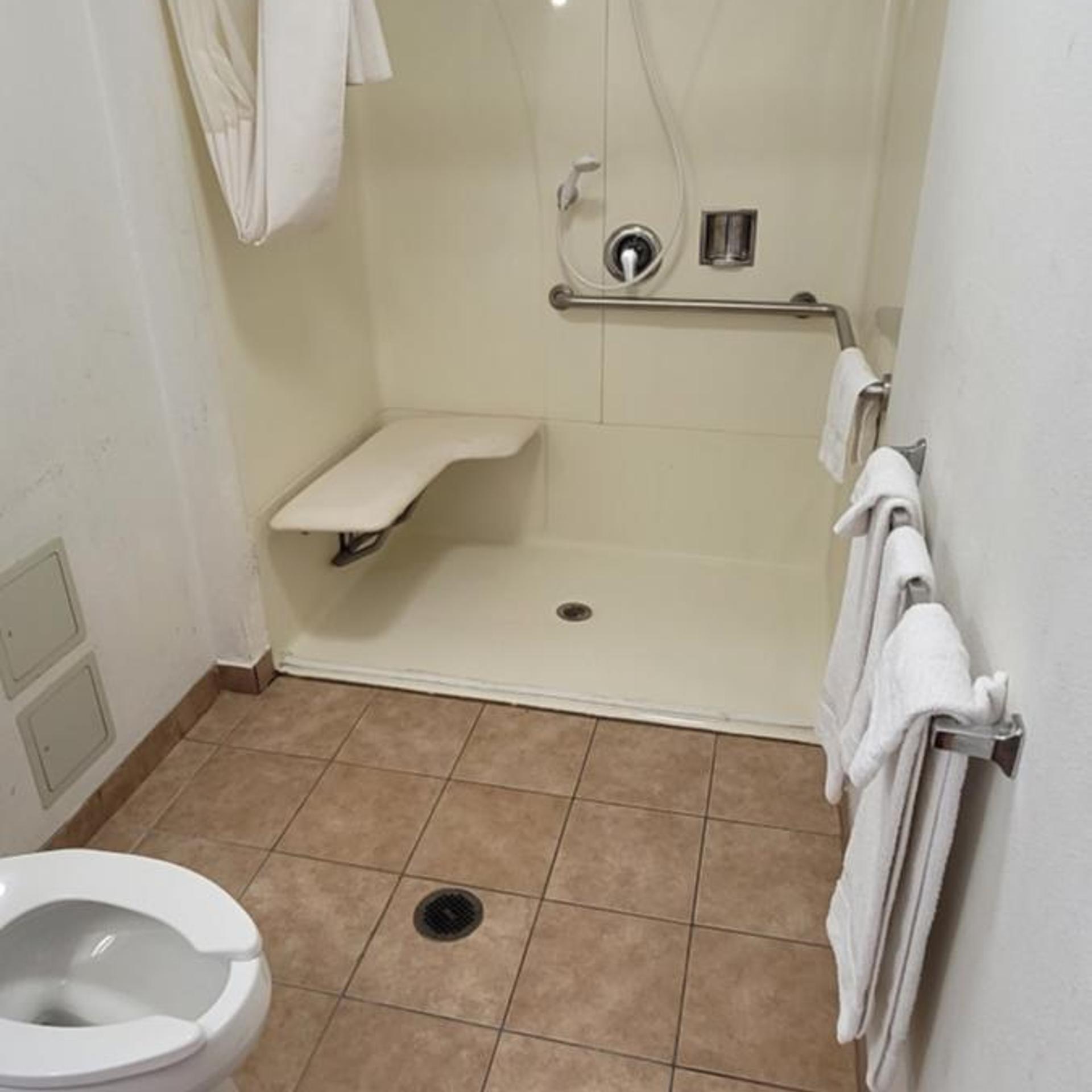 Harvey's Motel SDSU La Mesa San Diego 42/44
