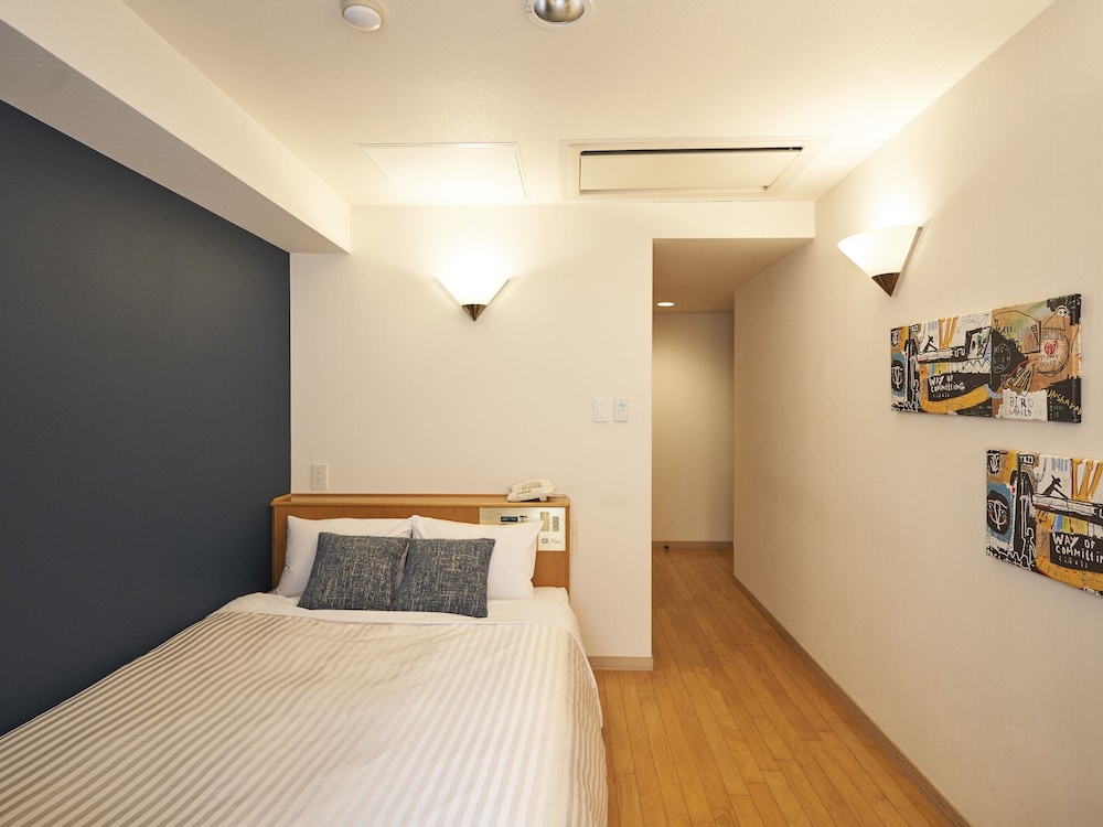 Hotel Toms 17/50