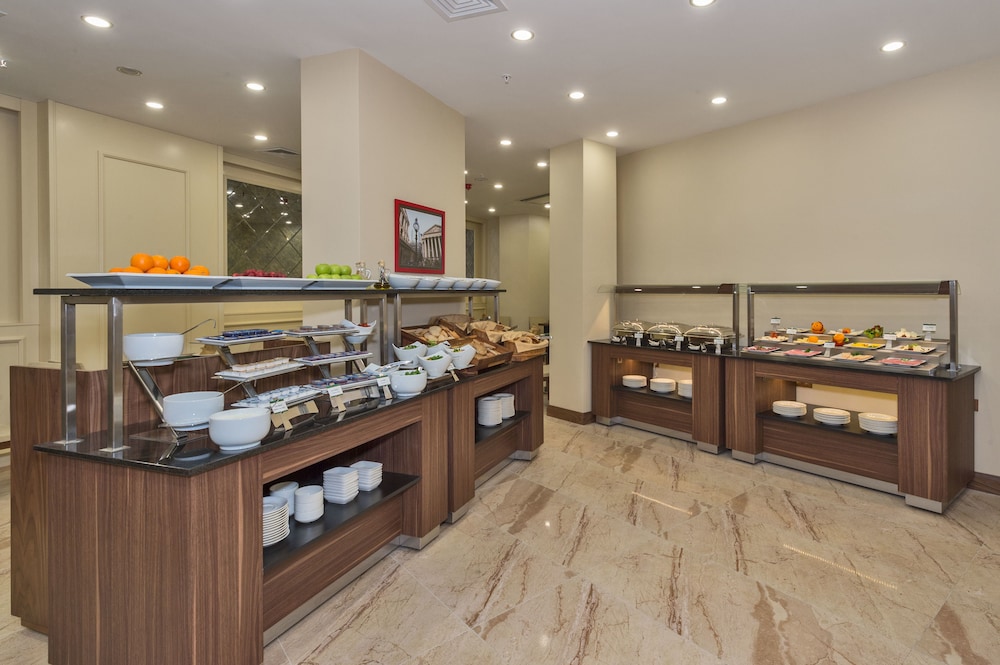 Hotel Boursier 1 & Spa 38/57