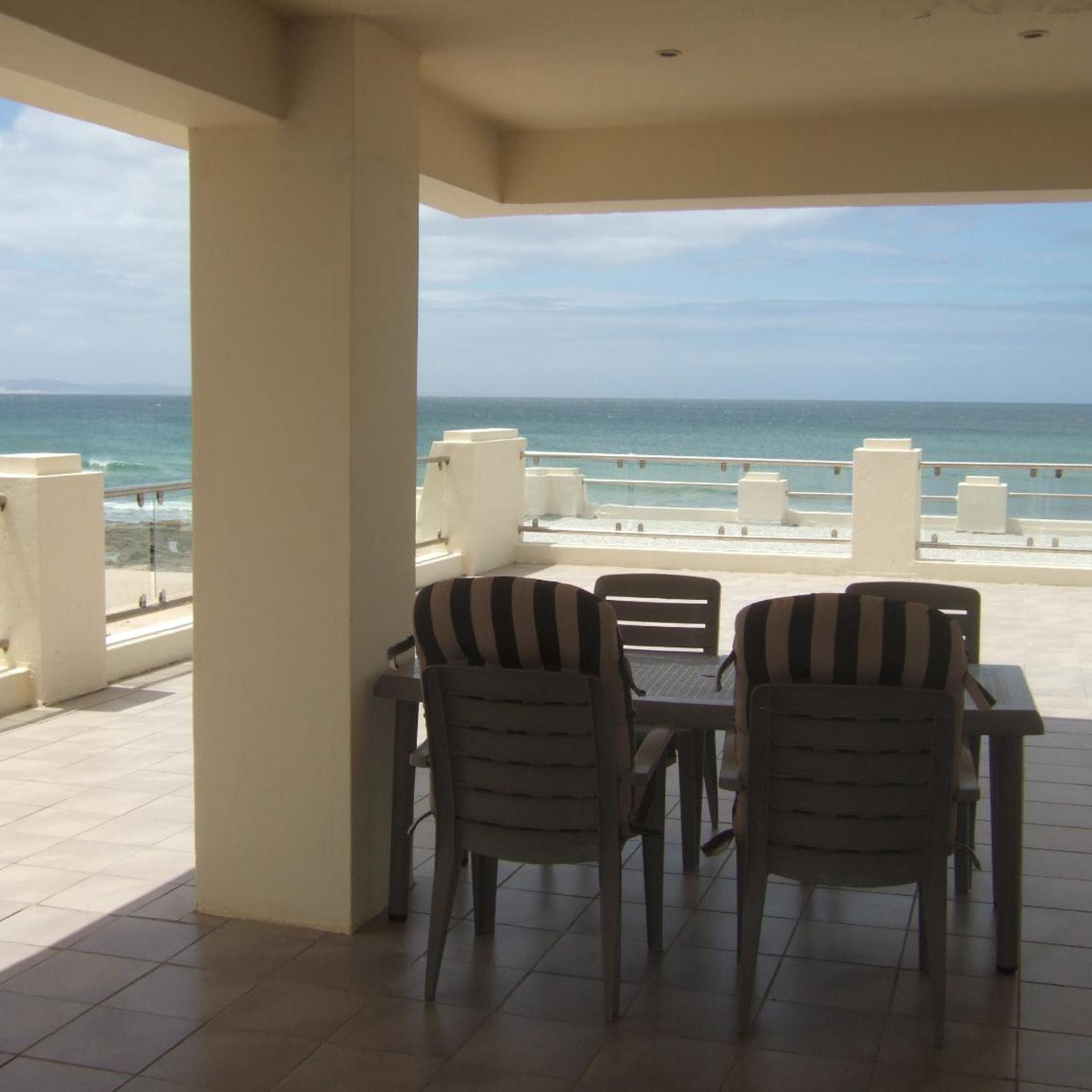 Seashells Holiday Self Catering Apartments 33/37