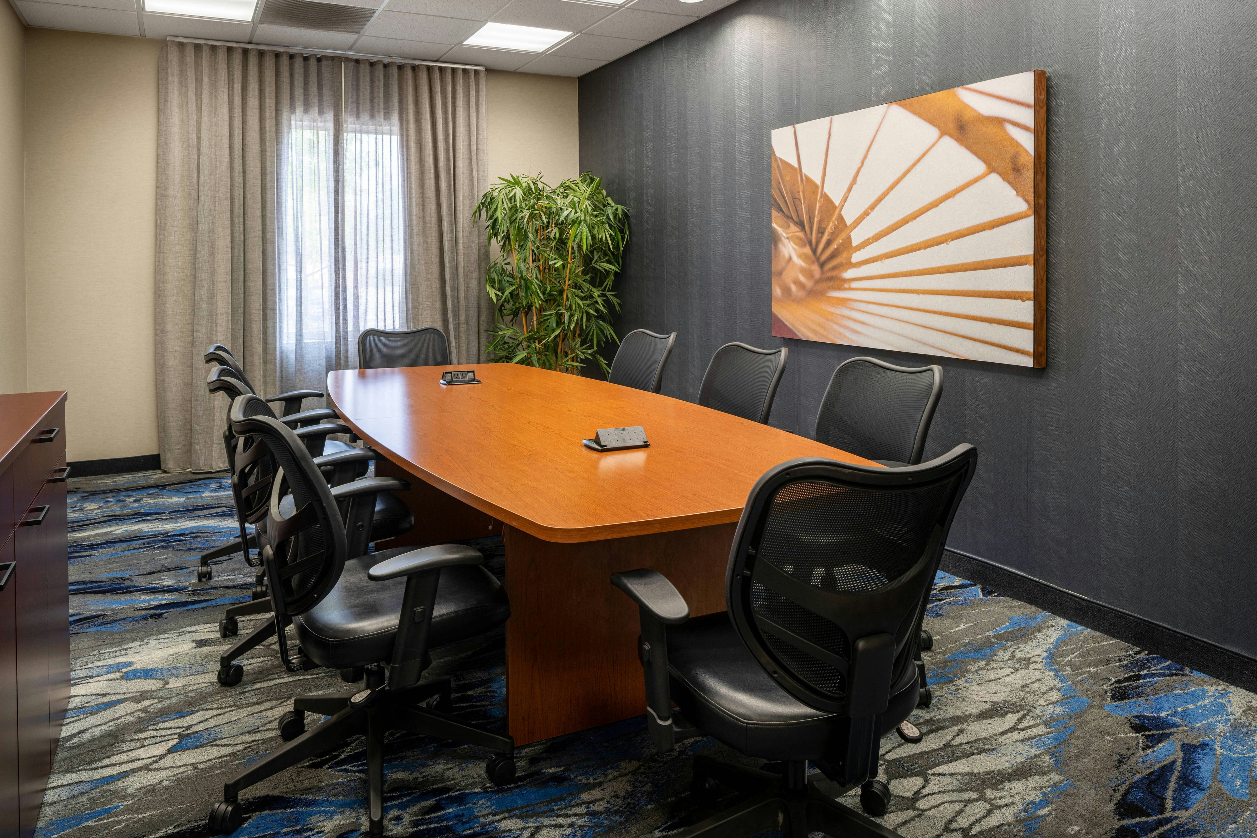 Fairfield Inn & Suites Visalia Tulare 22/25
