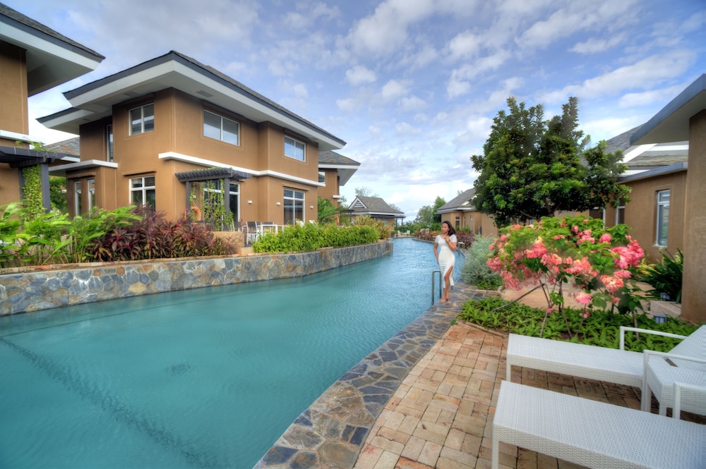 Be Grand Resort Bohol 43/50