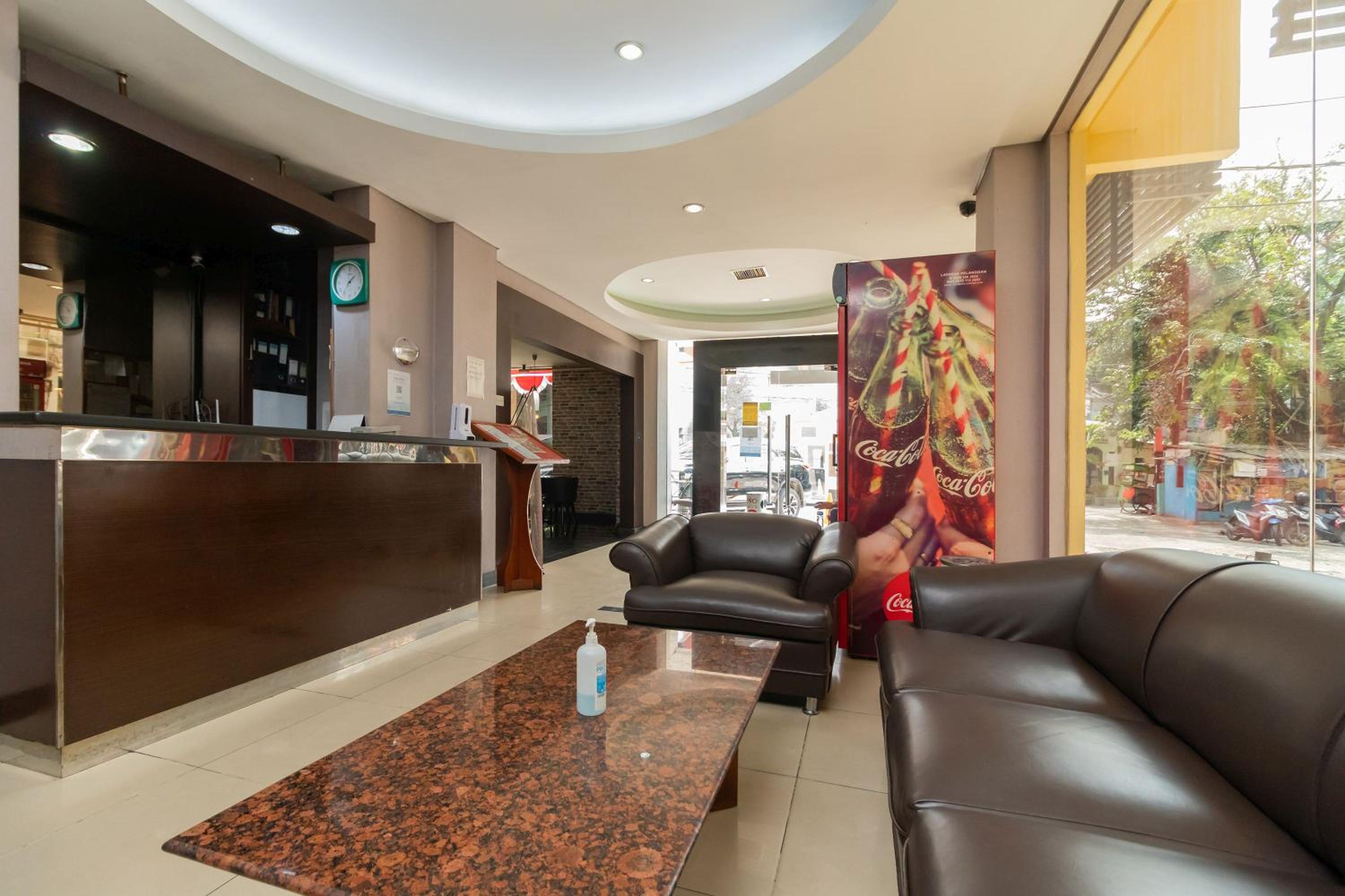 OYO 180 Hotel Mirah (Mirah Hotel) 36/55