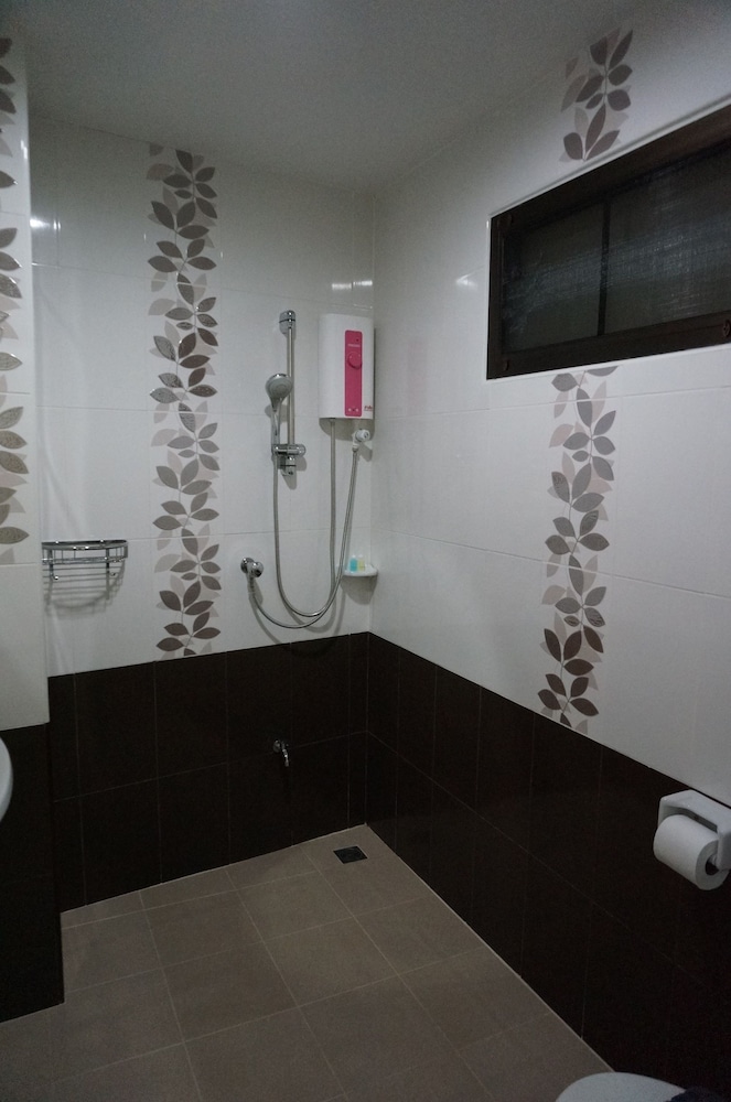 Baan Taweesuk 40/55