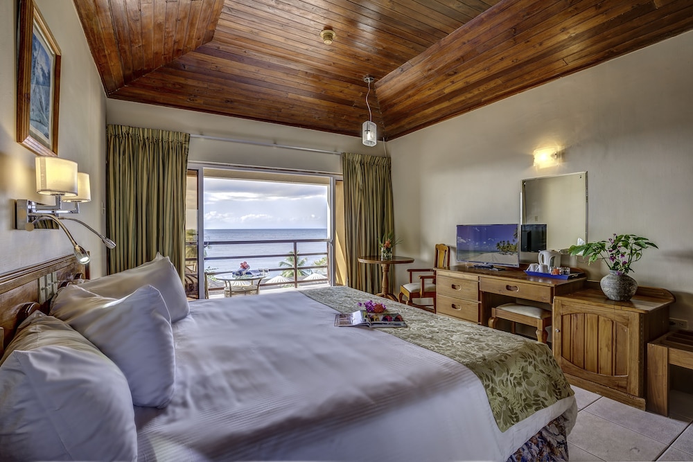 Grafton Beach Resort 4/27