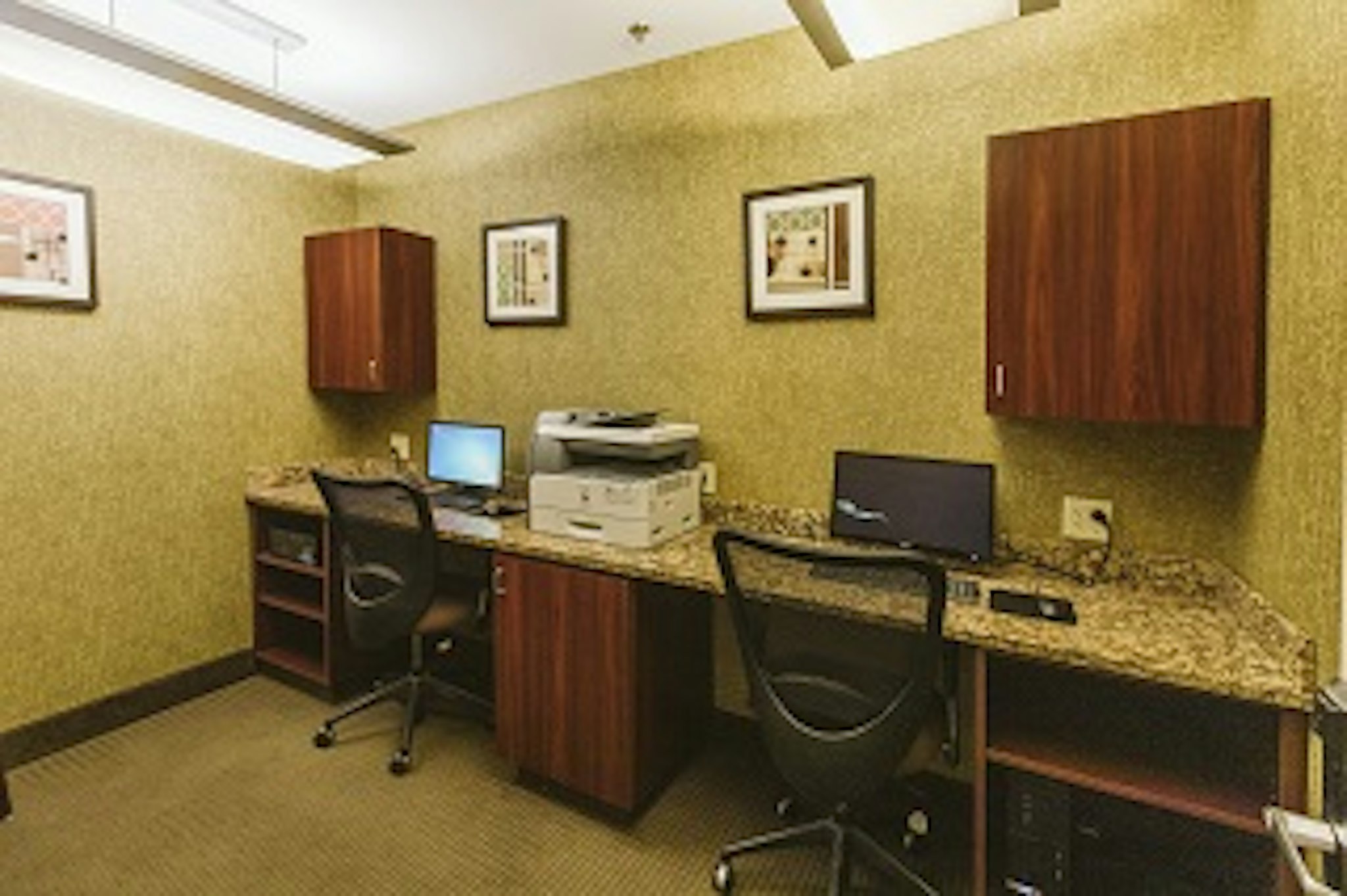 La Quinta Inn & Suites by Wyndham Minot 37/41