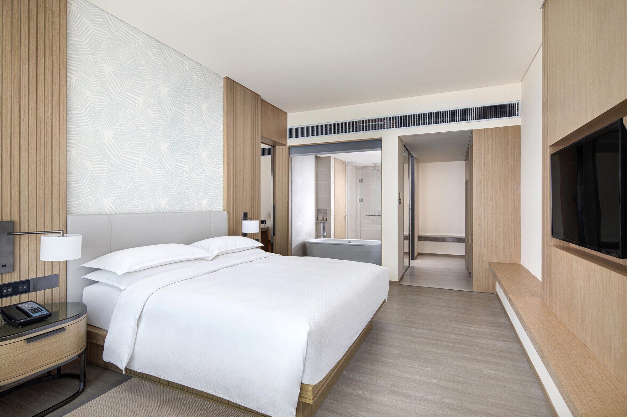 Suite, King Bed, Sea View, Balcony
