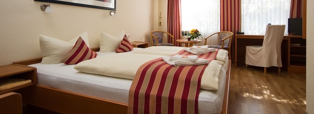 Landhotel Elkemann 7/24