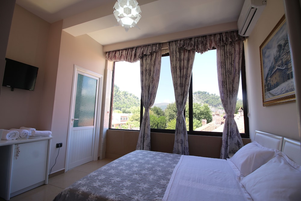 Hotel Orestiada 22/46