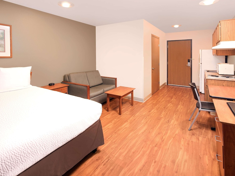Extended Stay America Select Suites Fayetteville Fort Bragg 16/50