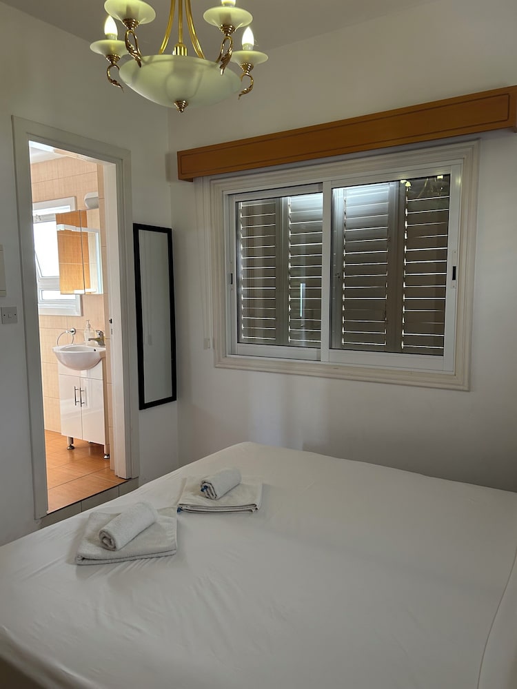 St Elena Boutique Hotel 20/50