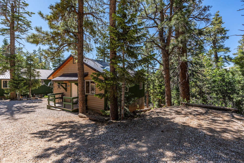 Duck Creek Village Inn 36/50
