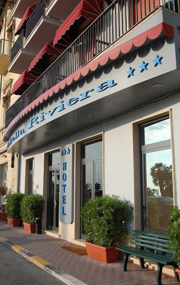 Hotel Bella Riviera 3/42